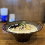 きくや - 【限定】泡アワ仕立てのカキSOBA¥1300、デカいカキ2個TP¥300