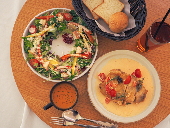 写真 : latte chano-mama （ラッテ チャノママ） - 新宿三丁目/カフェ