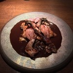 蝦夷雷鳥のローストサルミソース