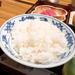 楽家 - ご飯（中）