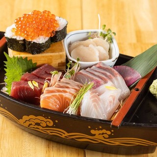 全国から仕入れる新鮮魚介を堪能