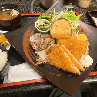 蔵の美食館 北八方_1