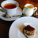 トラットリアカンパニオ - ティラミス＆紅茶