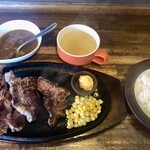 STEAK MAN - ビッグステーキとカレールーで合計¥1,705-
