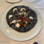 カトリカ - アンチョビのピザ