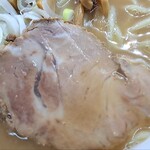 ゆたか屋 - 大判チャーシュー、柔らかジューシー