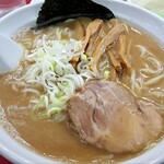 ゆたか屋 - なんとも言えないマイルドなスープ