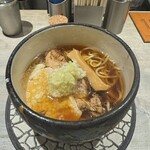 人類みな麺類とエスサワダ - 