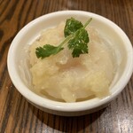 菜香新館 - ほたてと春雨のにんにく蒸し：ニンニクが良いパンチ