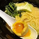 らあめん 万咲 - 味玉