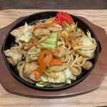 キッチントキワ - ホルモンうどん