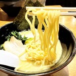 らあめん 万咲 - 豚骨塩