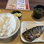 やきとり屋とりどーる - 料理写真:塩鯖定食(ご飯大盛り)
990円