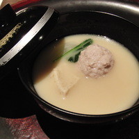暗闇坂宮下 丸の内店 - お椀　白味噌仕立て