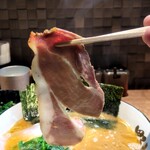 ラーメン 野良裏家 - チャーシュー