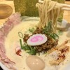 鶏そば 啜る 伏見はなれ