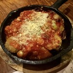 ベルサイユの豚 - 【温菜】マドリッド風トマト煮込み(チキンミートボールとポークラグーの煮込み)