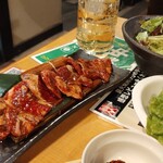 炭火焼肉 ひびの亭 - 