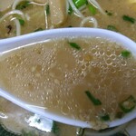 悟空 - ラーメン600円、スープレンゲリフト(2025.10.18)