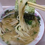 悟空 - ラーメン600円、麺リフト(2025.10.18)
