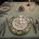 雲仙観光ホテル・メインダイニング - テーブルセット