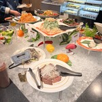 海鮮ブッフェダイニング 銀座八芳 - 