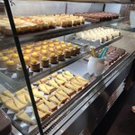 海鮮ブッフェダイニング 銀座八芳 - 