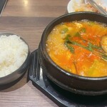 韓国料理 bibim’ ソラリアプラザ天神店 - 