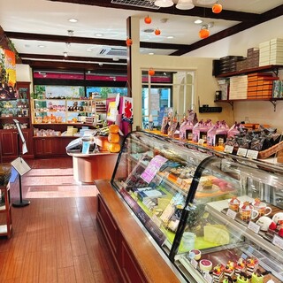 パティスリー レザネフォール_2