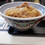 Yoshinoya - 並盛が大盛りの器で