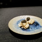 昆布締めイカとキャビア