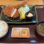かつ辰 - 満腹ロースカツランチ