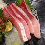 石垣 - 脂のりの良い寒ブリ