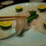 ふぐ 福治 - ふぐ刺し 食べる時は豪快に！ 2014.12.x
