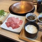 しゃぶしゃぶと焼肉 わにく ミッドランドスクエア店 - 