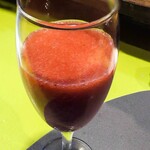 食堂とだか - 生おろしイチゴジュース