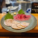 石垣島 炭火焼牛串&ホルモン ふじた - ■ヤギ刺身&ヤギのキ〇タマ刺身