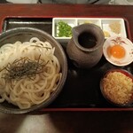 うどん本陣 山田家 - 釜ぶっかけ、卵添え