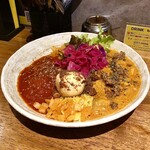 SPICY CURRY 魯珈 - 