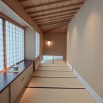 あさば - 廊下も　曇り一つない