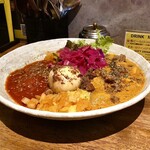 SPICY CURRY 魯珈 - 