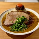 吉田カレー  - ミックス 小・キャベツアチャール・豚 小・松阪ポークももローストポーク