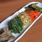 炭火焼肉 たくみ - 