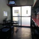 美華園 - これだけ空いていたけど正午にはすぐ満席に