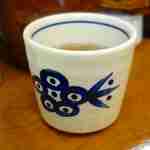 丸五 - 食後は緑茶ではなくほうじ茶が用意され、中々技工を凝らしたお茶の提供だなぁと思いつつ