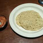 ラム - サルビスのアチャールとパパド