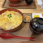 たなべのたまごかけご飯 ⾦ちゃん亭 - 