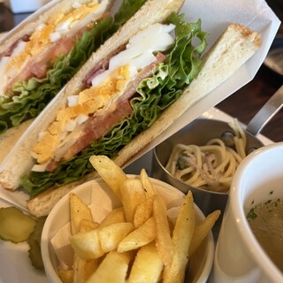 スノーウィ カフェ_0