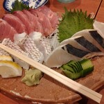 居酒屋　葉牡丹 - 刺し身盛り合わせ　2人前