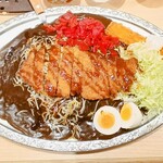 ゴーゴーカレー 金沢駅総本山 - 『ロースカツカレー』に『ゆで卵』『チーズ』『海老フライ』『加賀棒茶』追加